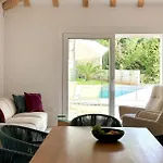 Casa de Férias Stunning In With Sauna *